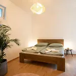 Naturart Vendeghaz بيت للعطل